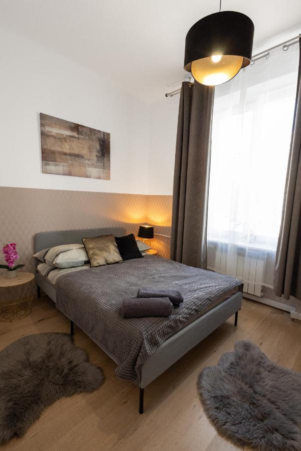 Clicktheflat Aleje Niepodleglosci Center Apart Rooms Varsovia Exterior foto